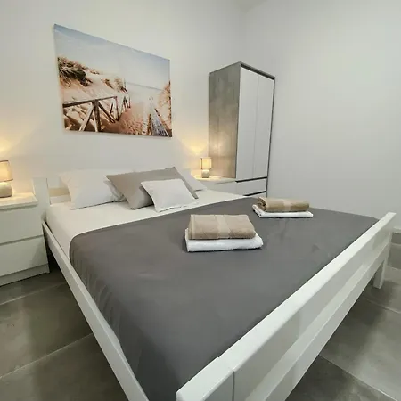 Modern With Private Swimming Pool Minutes From Adriatic Sea Lisane Tinjske