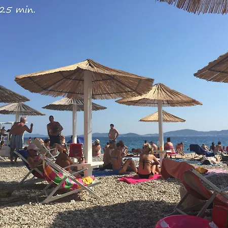 Dom wakacyjny Modern With Private Swimming Pool Minutes From Adriatic Sea Lisane Tinjske