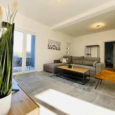 Tatil Evi Modern With Private Swimming Pool Minutes From Adriatic Sea *